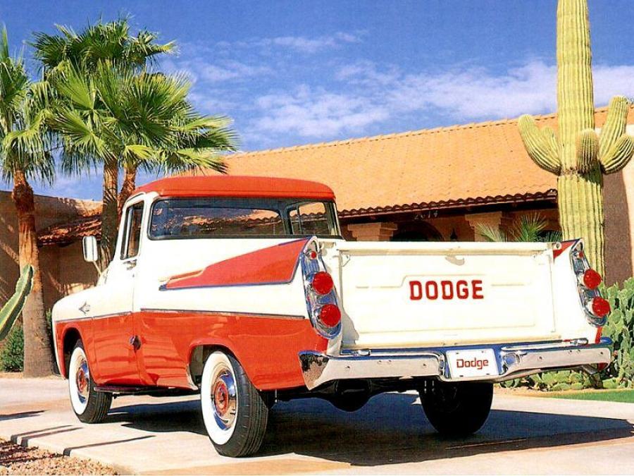  Dodge D100 Sweptline Pickup 1957 года  (фото 3 из 3)